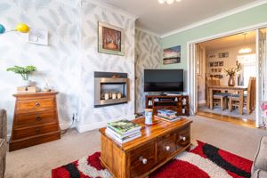 Lounge- click for photo gallery